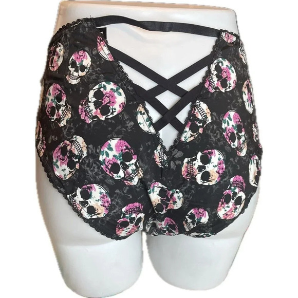 Torrid +4 Black Floral Skull Scallop Lace Waistband Caged Back Hipster Panties - Picture 4 of 5